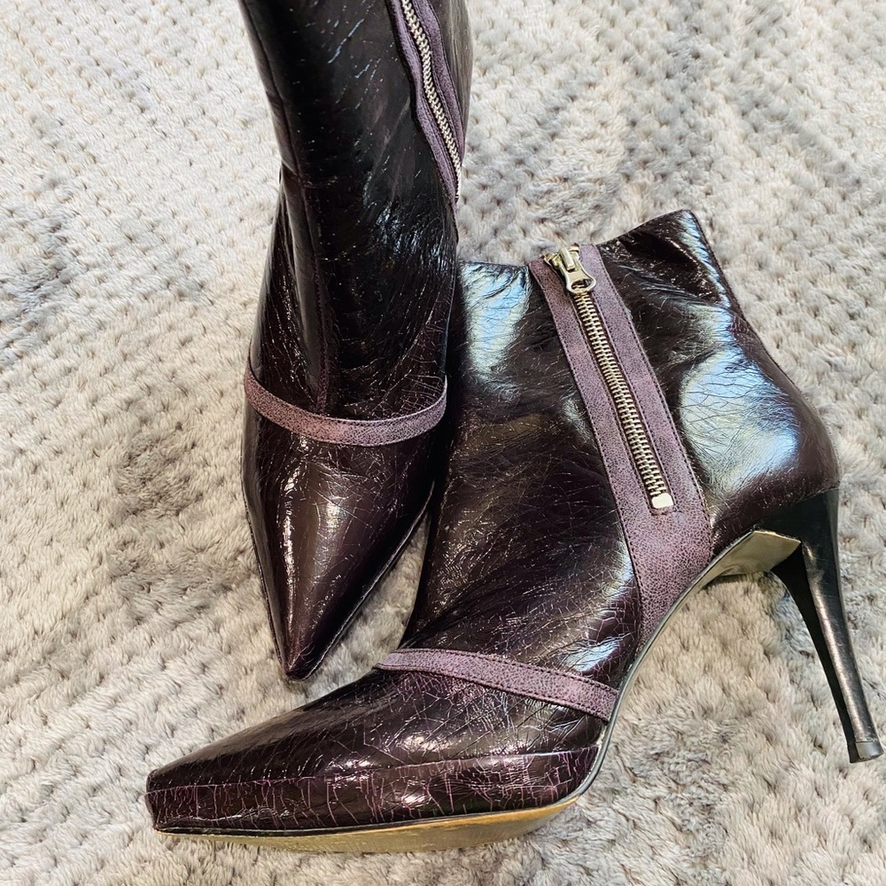 Closet Clear Out! Shoes!Shoes! Sz8 Some new others gently worn. $30 for the lot.